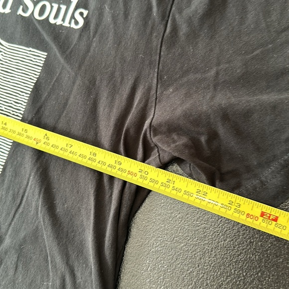 Joy Division tribute The Dead Souls “Unknown Pleasures” cover t-shirt - Picture 4 of 5